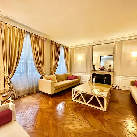 Апартаменты Royal 240 M2 Trocadero Eiffel Towel *