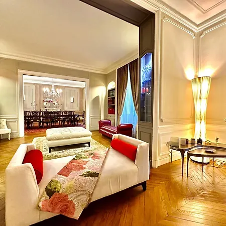 Royal 240 M2 Trocadero Eiffel Towel Апартаменты Париж