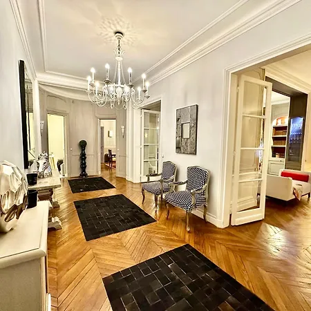 Royal 240 M2 Trocadero Eiffel Towel Апартаменты