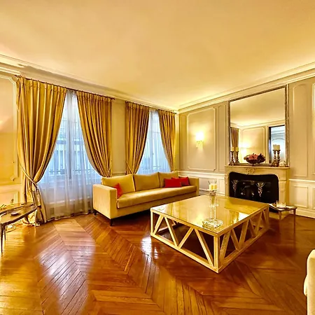 Апартаменты Royal 240 M2 Trocadero Eiffel Towel *