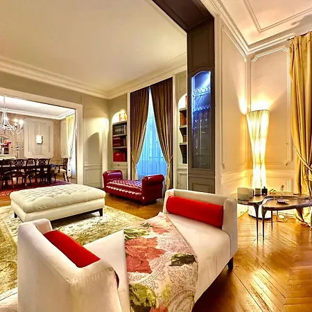 Апартаменты Royal 240 M2 Trocadero Eiffel Towel Париж